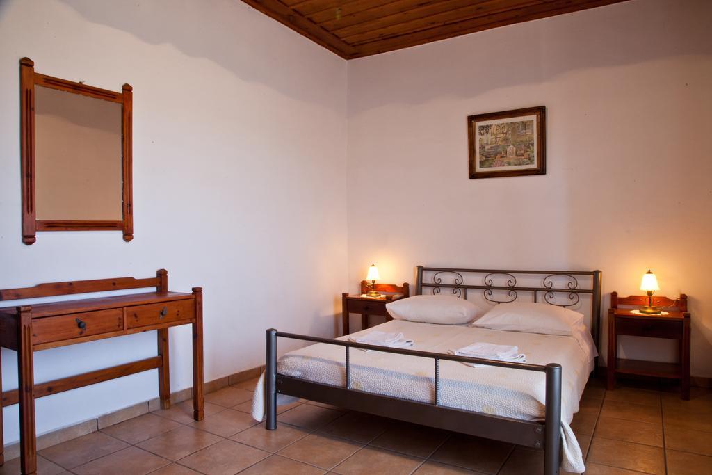 Tsivaras Villas Δωμάτιο φωτογραφία
